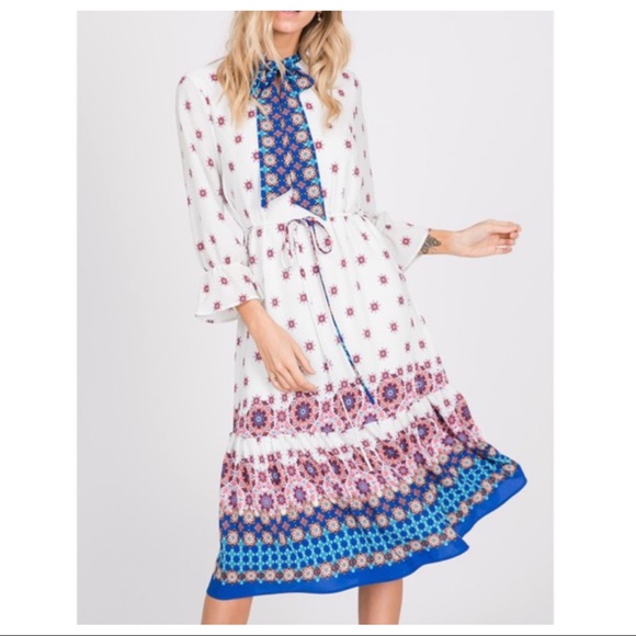 ✨LAST ONE ✨Bohemian chic gorgeous midi dress - Picture 3 of 7